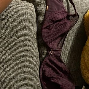 French cut Chantelle 34G gently worn bra!